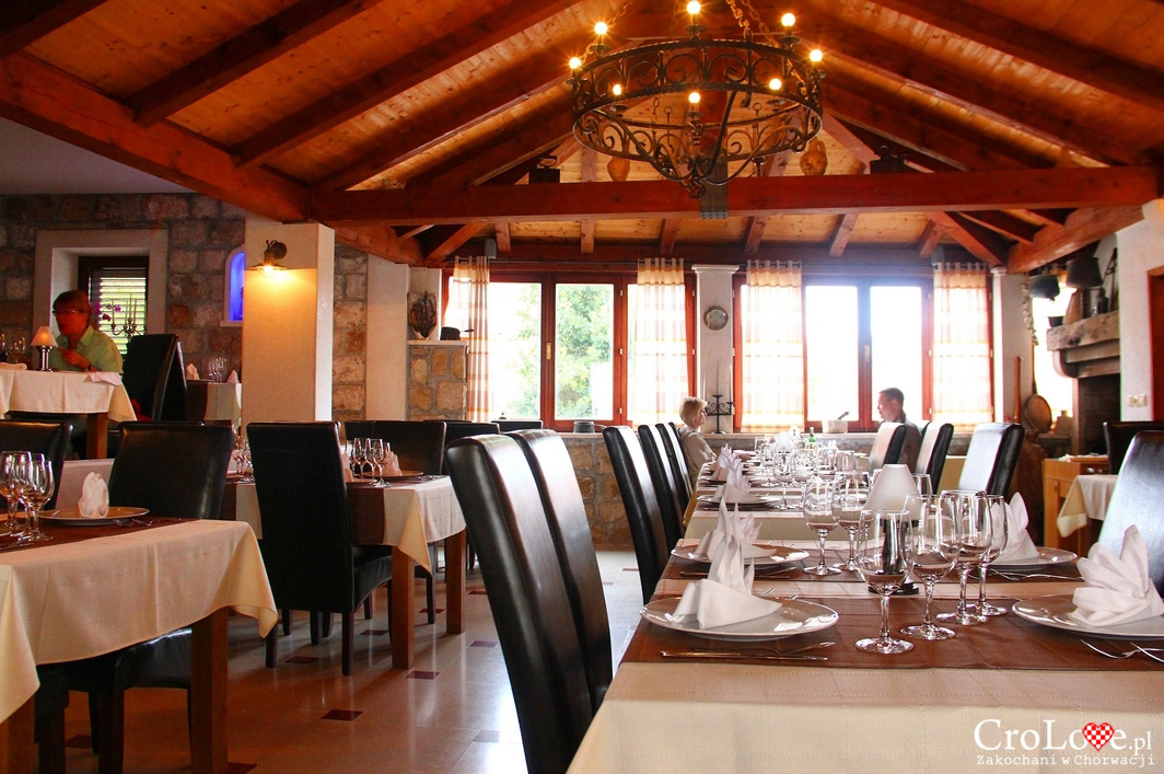 Taverna Galija w Cavtacie