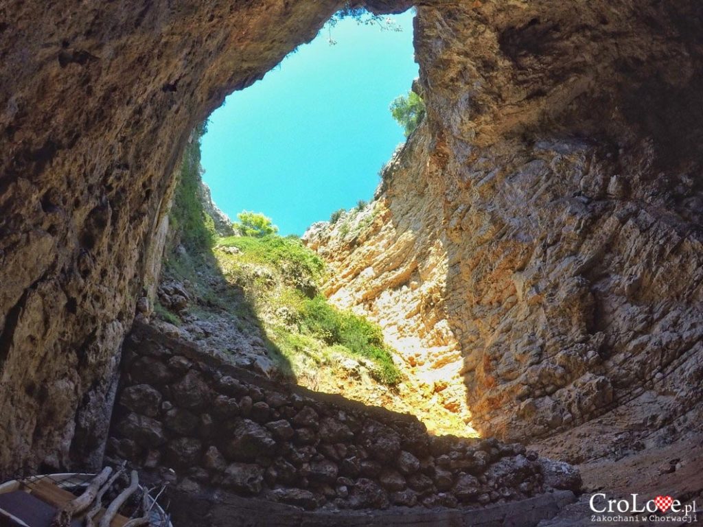 Jaskinia Odyseusza na Wyspie Mljet