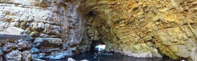 Jaskinia Odyseusza na wyspie Mljet