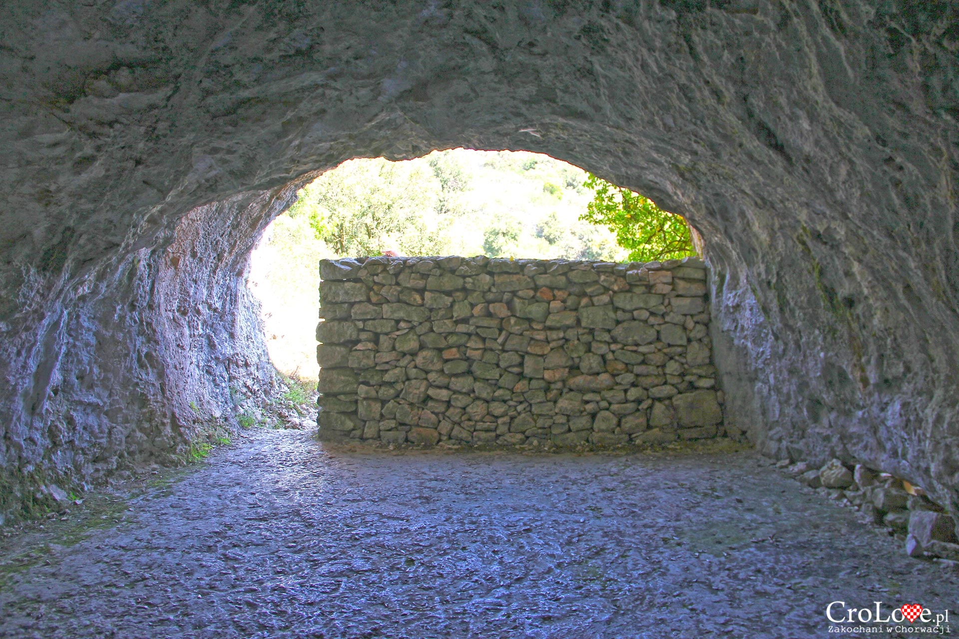 Jaskinia Tito na wyspie Vis