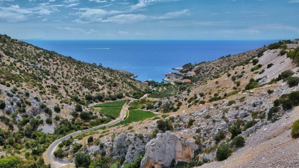 Plaża Dubovica na wyspie Hvar